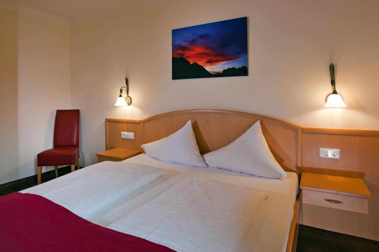 ריד אים אוברינטל Hotel Truyenhof מראה חיצוני תמונה